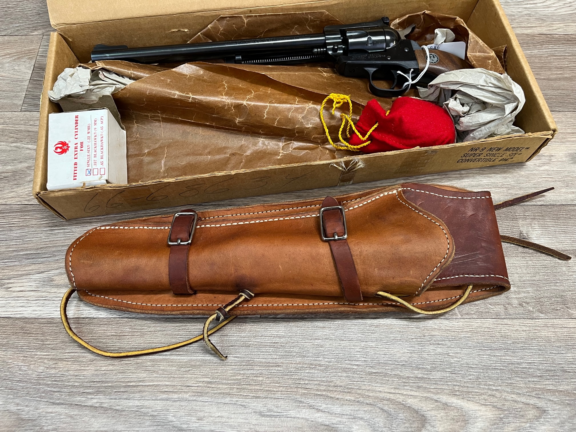 Used Ruger Super Model SingleSix Buntline .22LR/.22mag 9 1/2″ Bbl